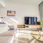 Splendid 2Br At Sunrise Bay Tower 1 Emaar Beachfront Dubai Marina By Deluxe Holiday Homes